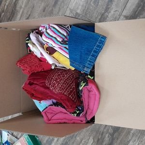 Lot of 20 girls size 0-12 months mystery box